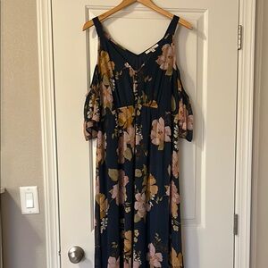 Les Serein Floral Cold Shoulder Dress L